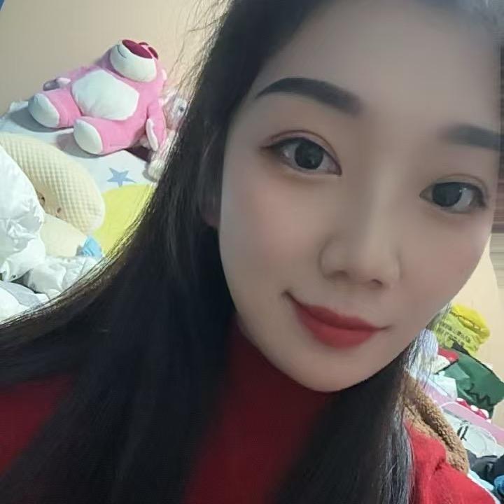 陈秋伊