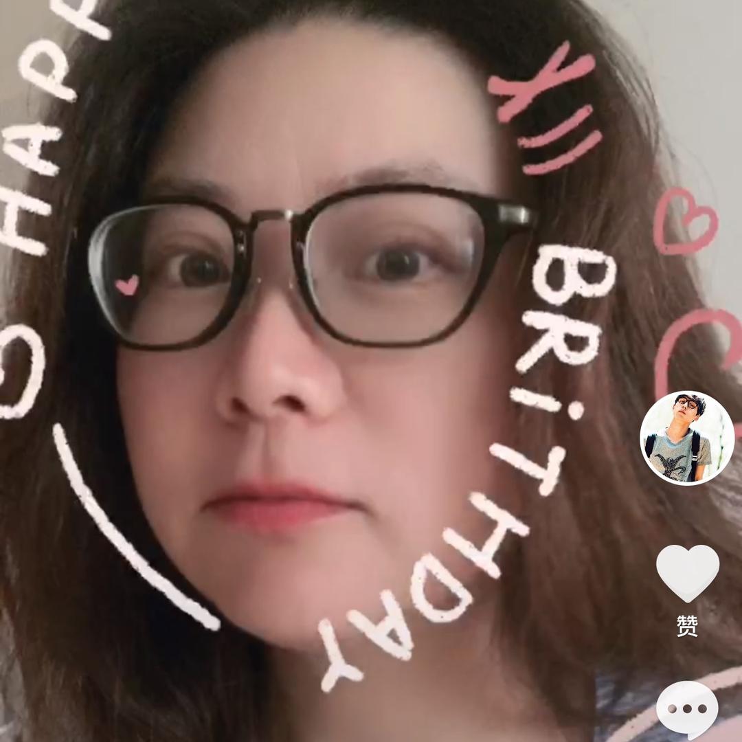 狮子座的小龙女头像