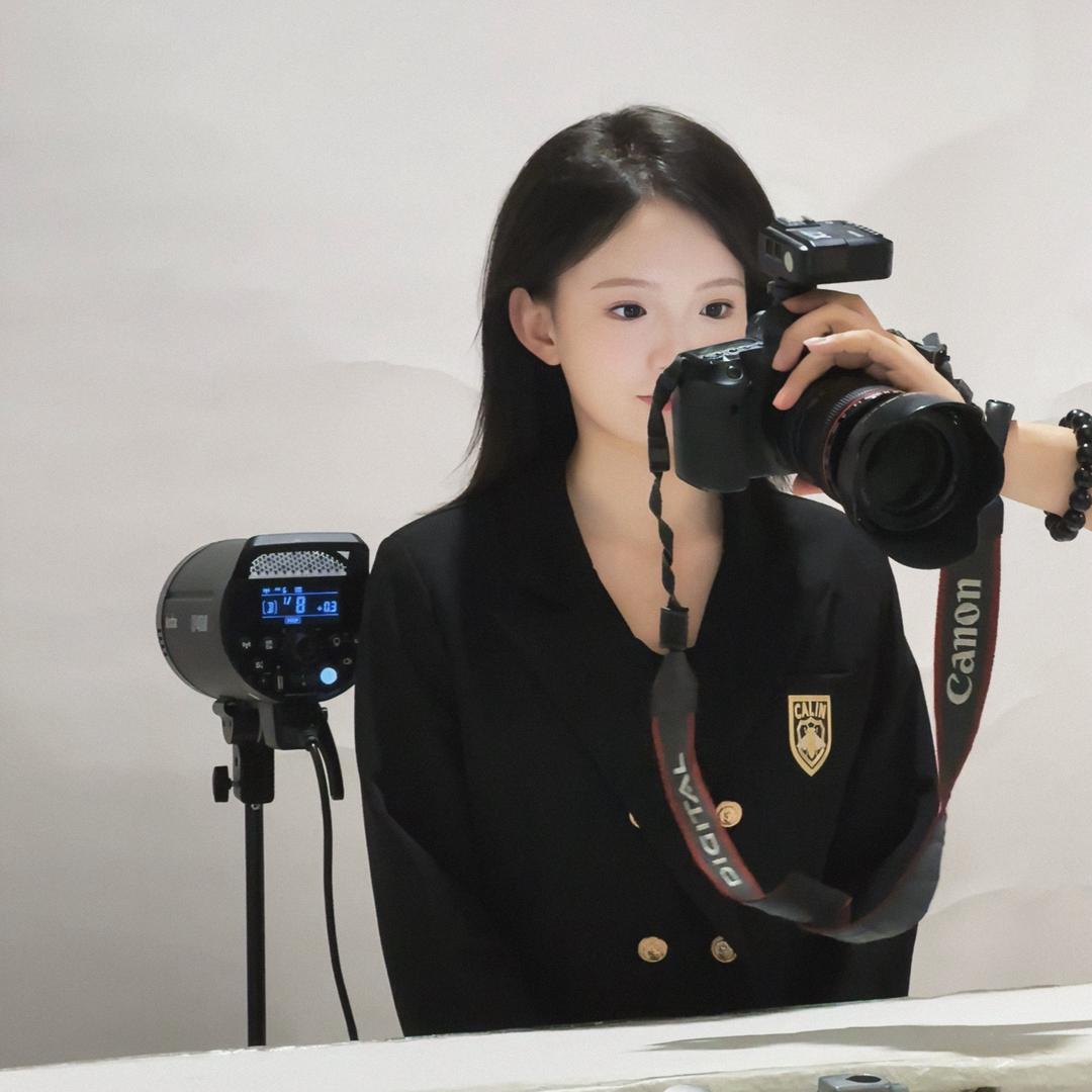 女开妍🧂