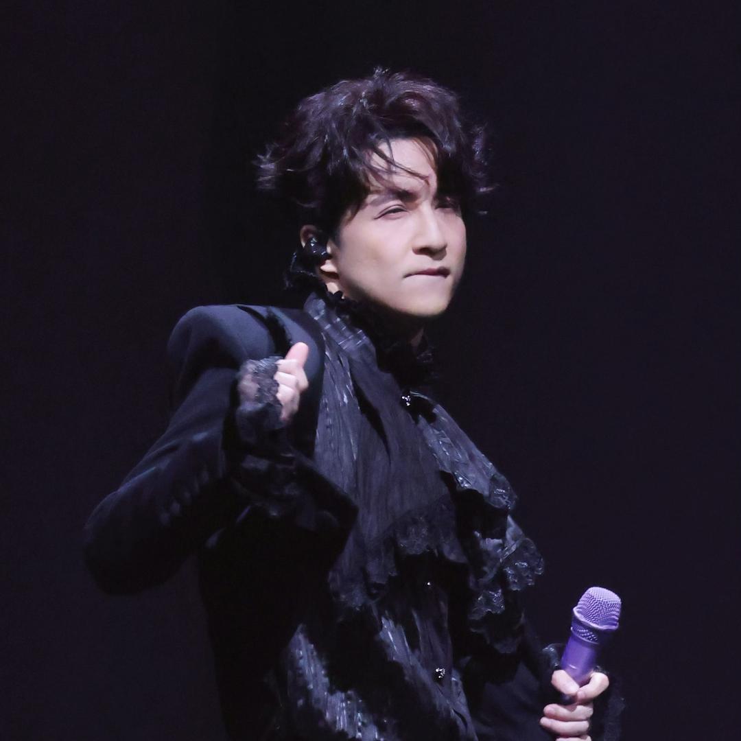 cy.(｡>∀<｡)