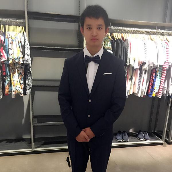 ༻ི👑小博༄༣୭