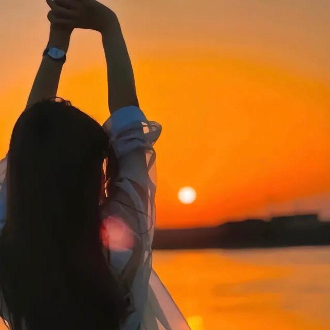 古 ✨月