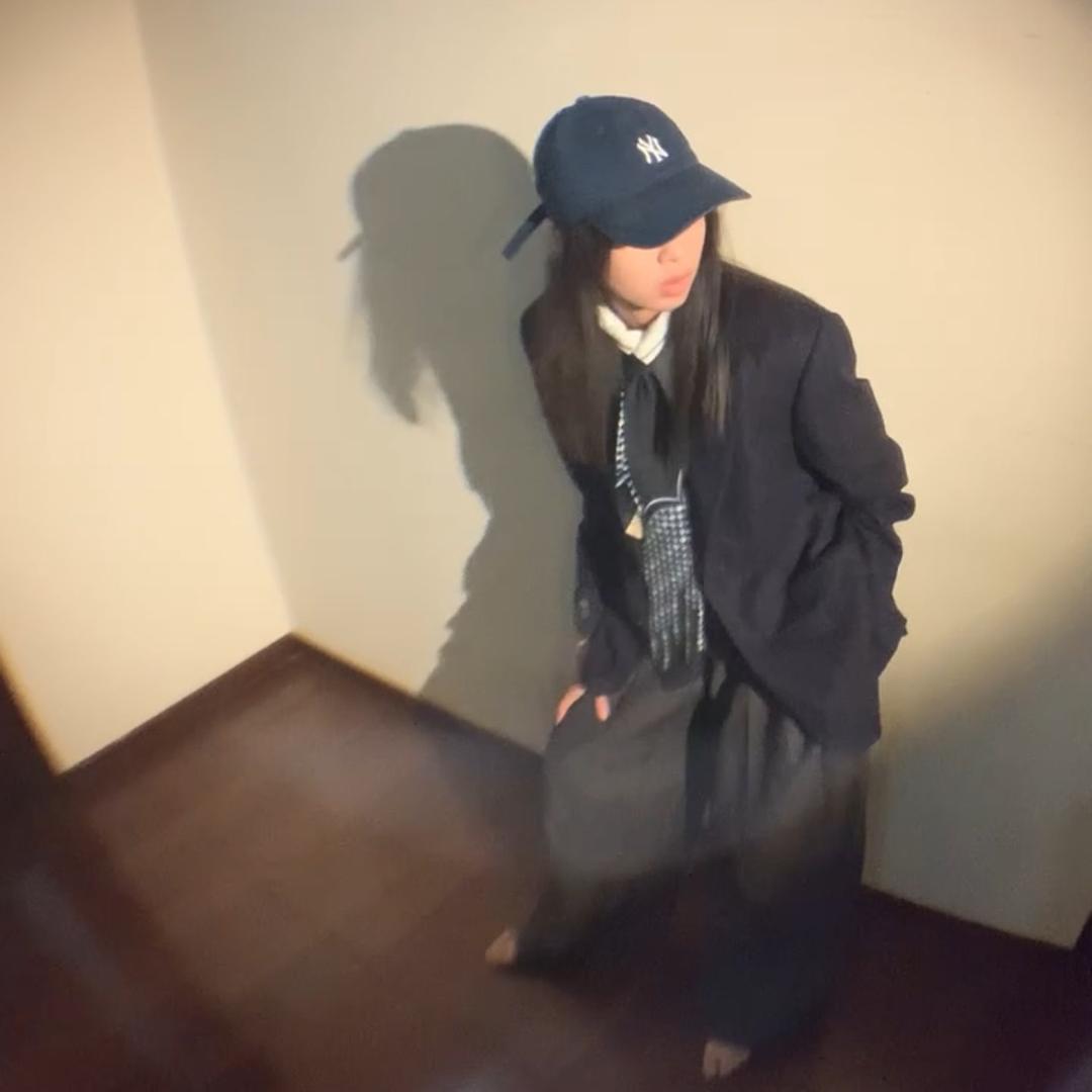 中二人类鸡柳酱香饼（王昭懿）
