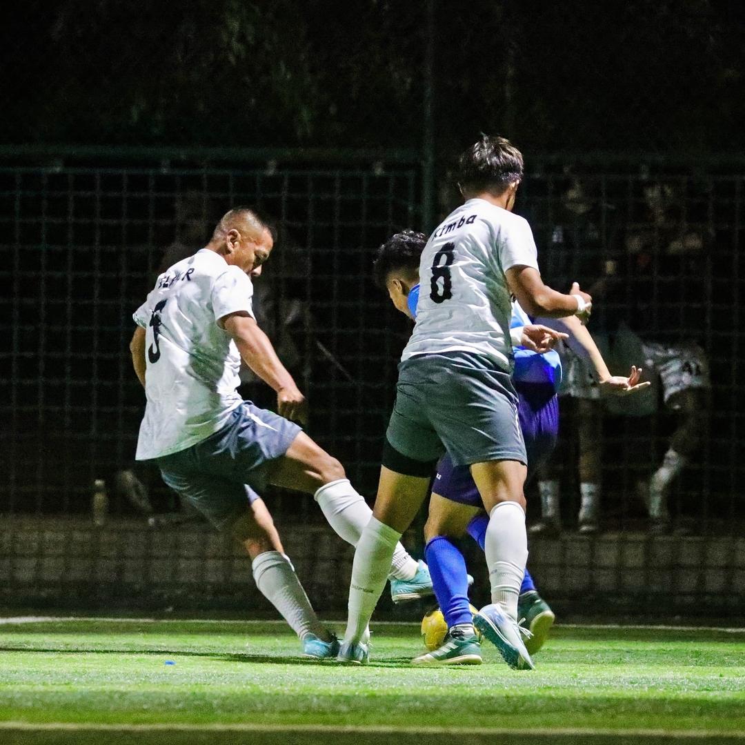 子弹划过的——青春