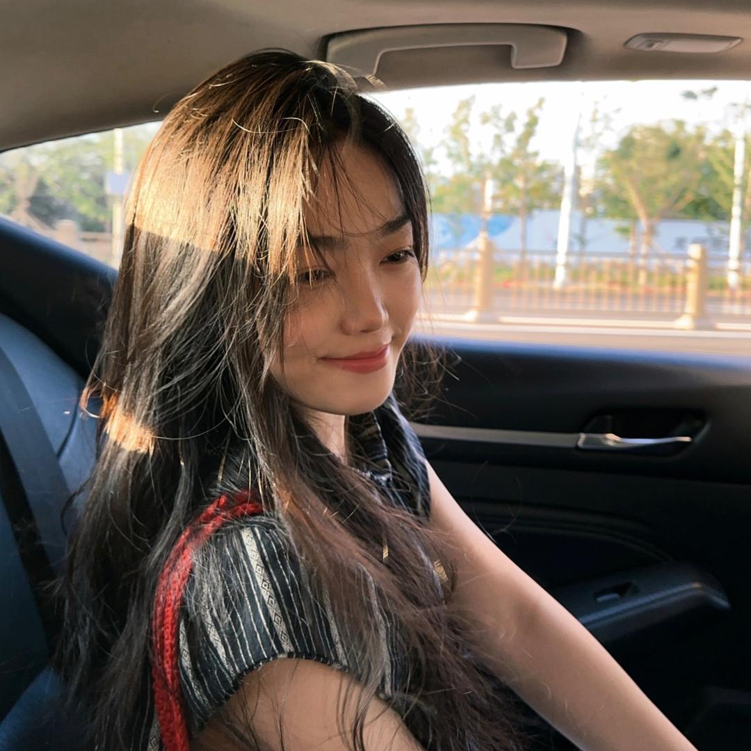LUCY﹎