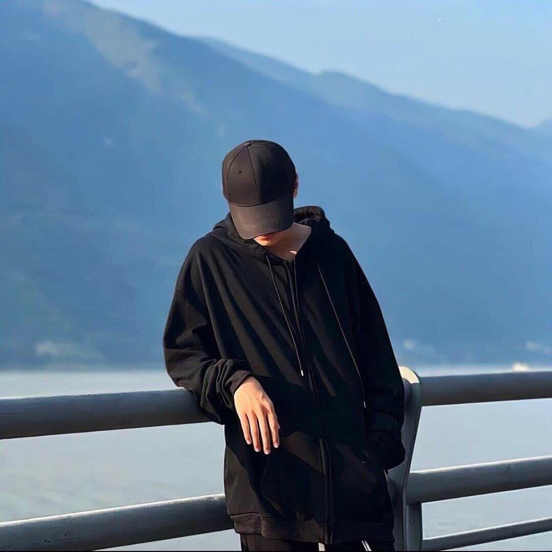 咱爸.
