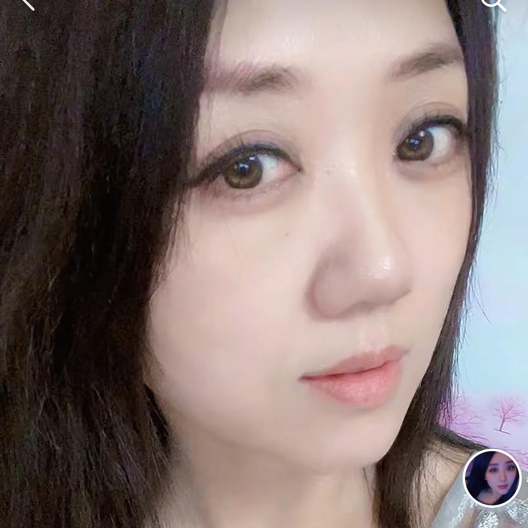 刘朵