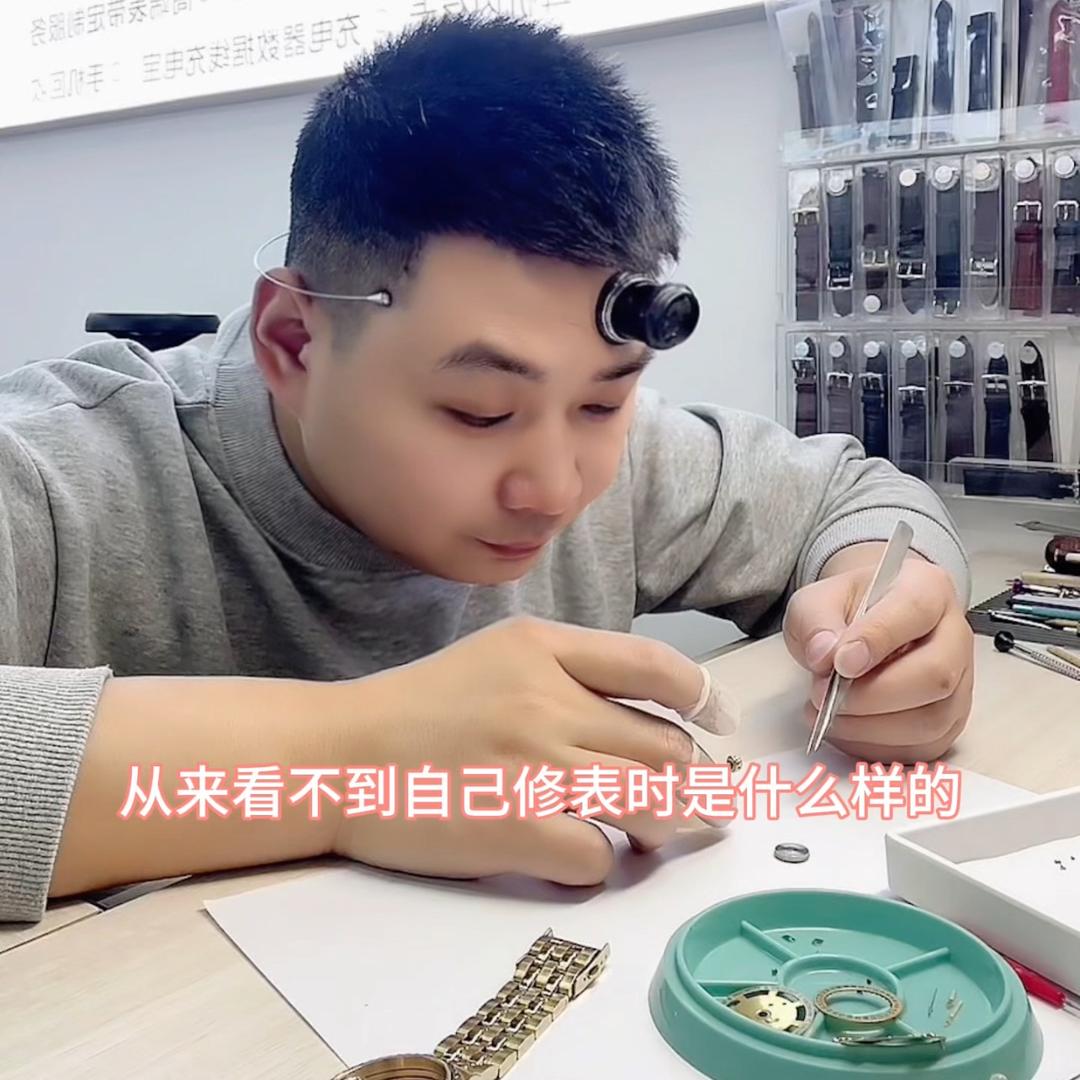 武汉中百钟表维修换电池收表
