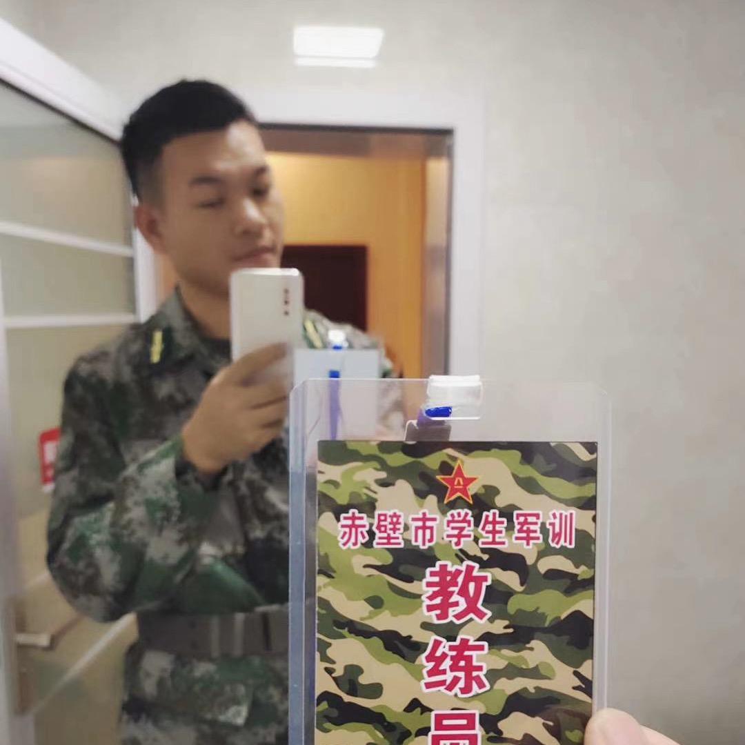 舒班长（婚车｜代驾）