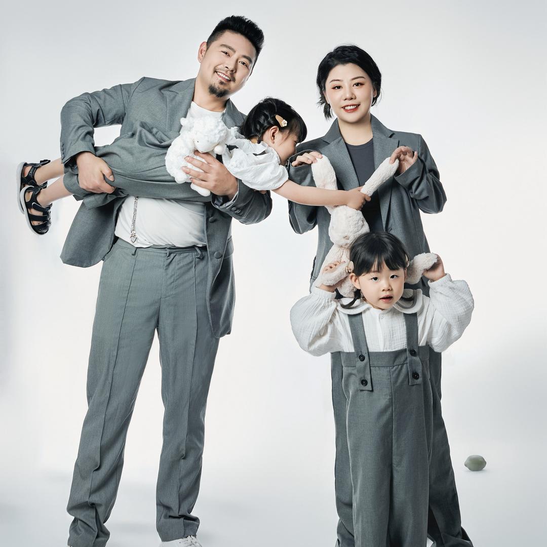 四娃辛哥（你们姐夫）