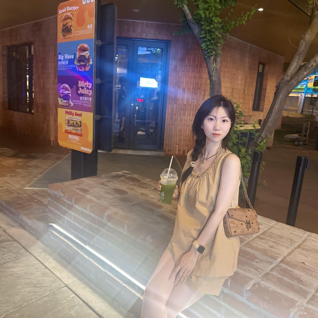 李如意 🧚‍♀️
