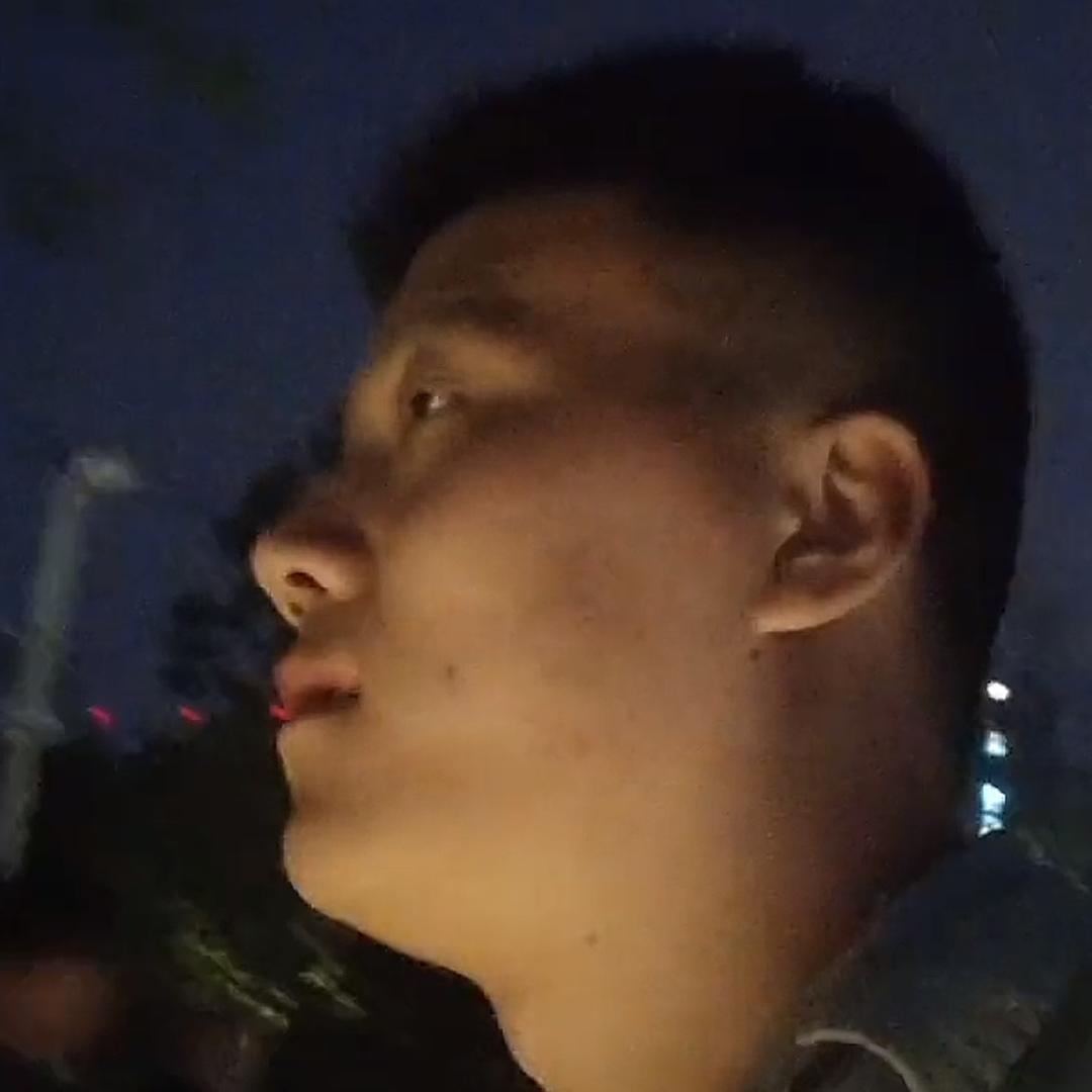 张扬的我