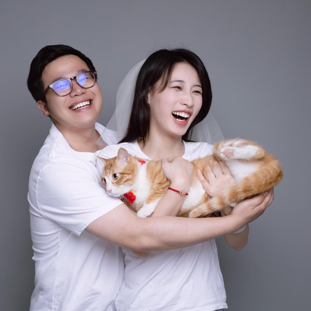 彭彭和月月