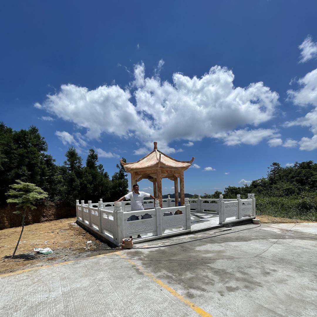 冀刻雕塑精品店