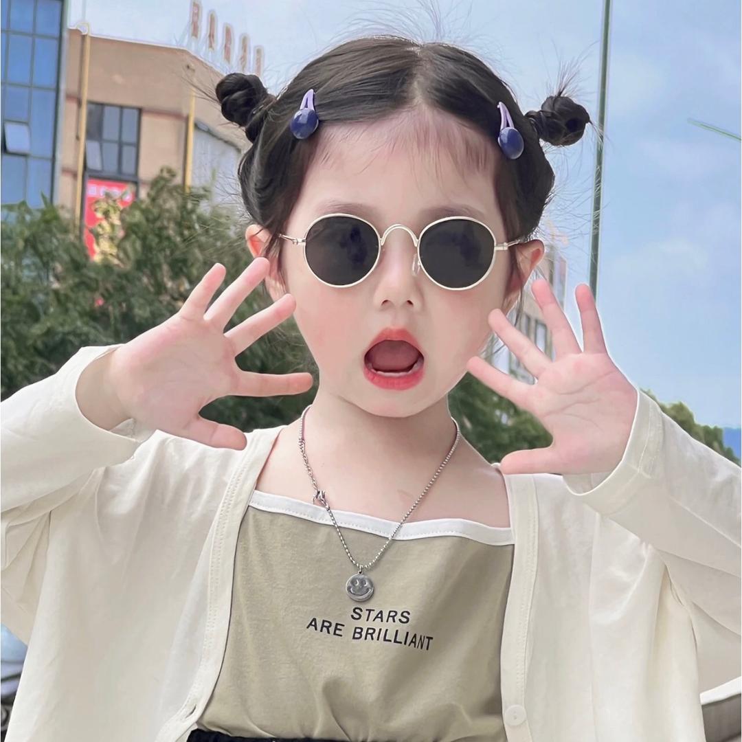 莉莉吖