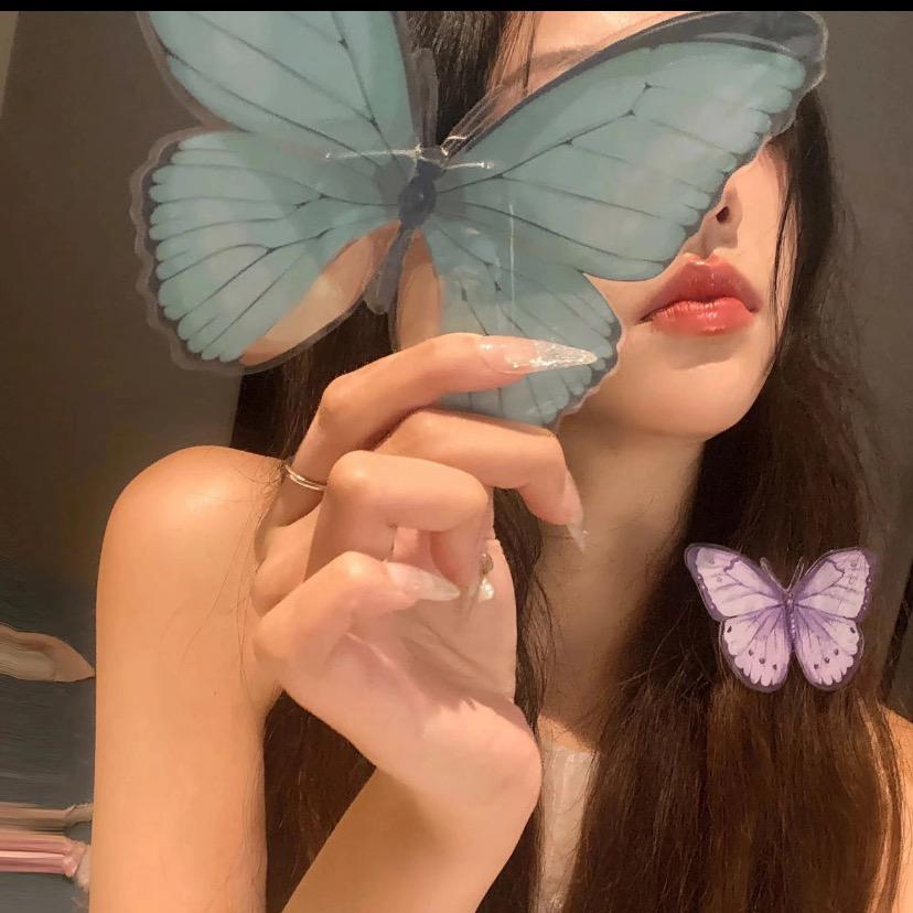 🍓莓啤汽𖠚 ˎˊ-
