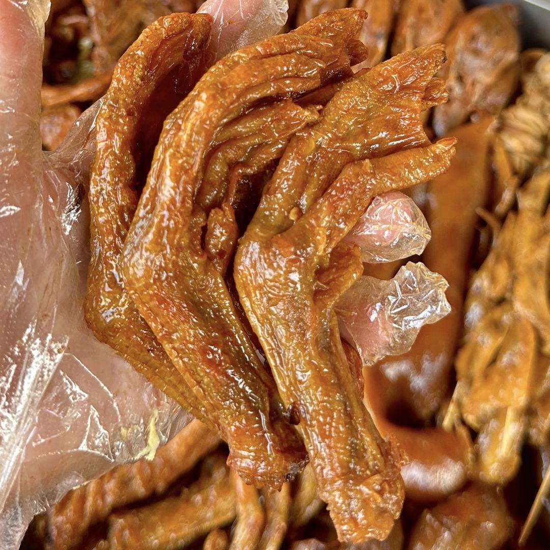 食郎缘风味鸭掌直销
