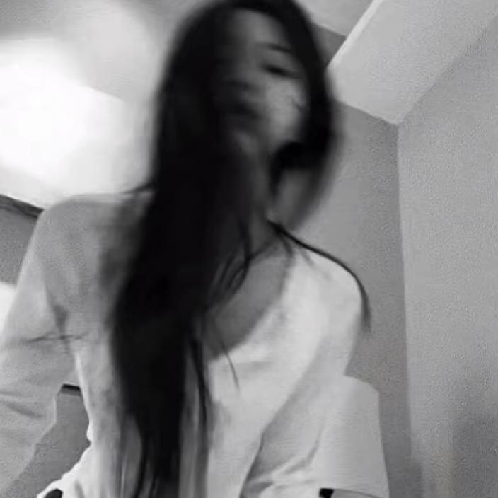 煩.