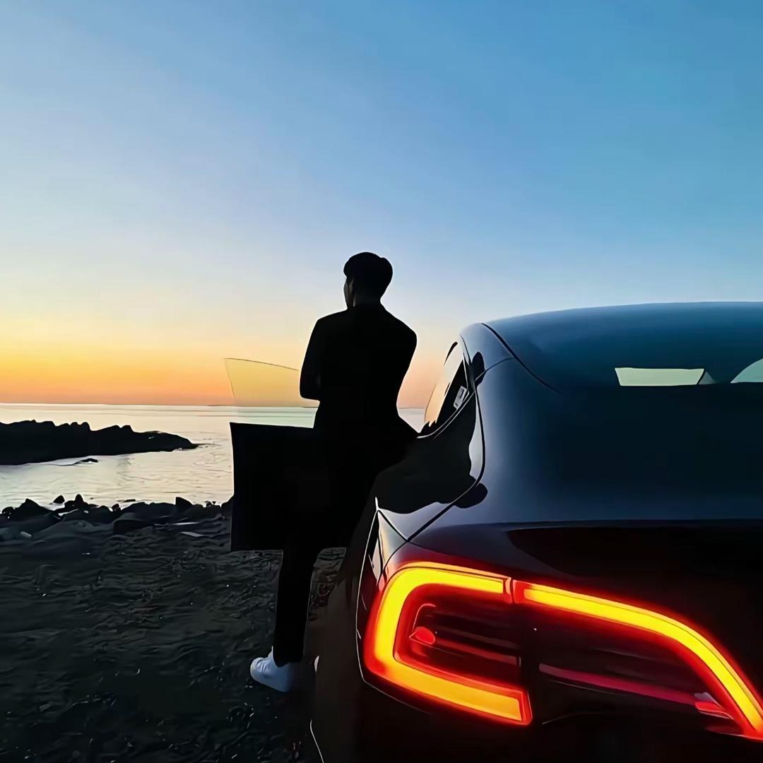 李坤.