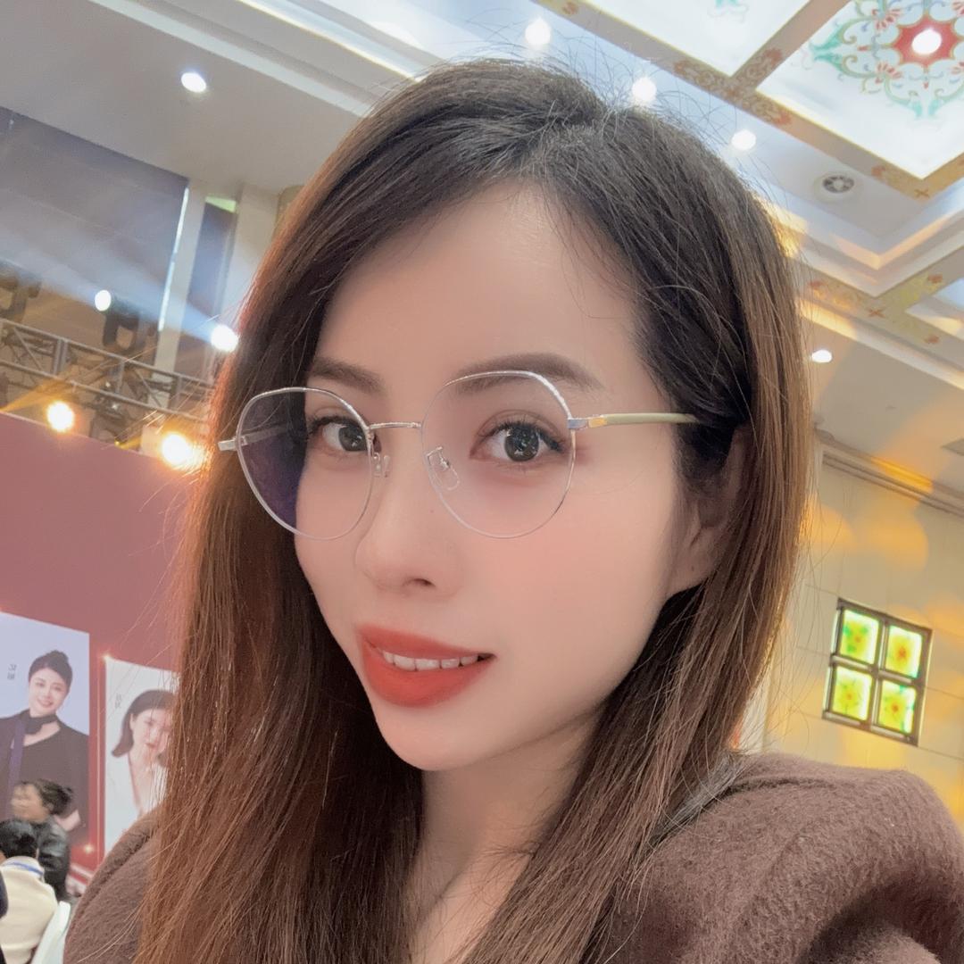 大竹顶俏洗护用品果果