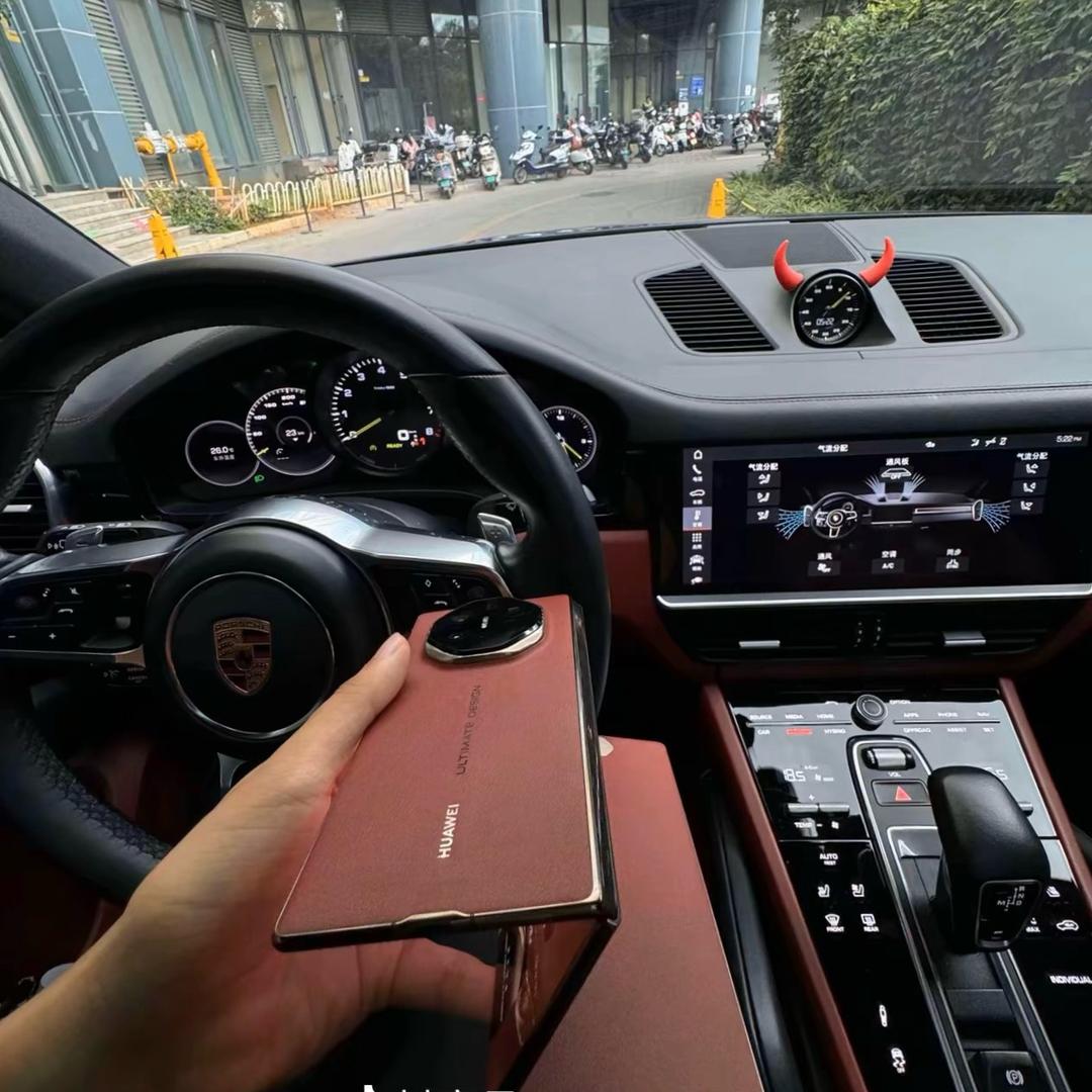 📱小明同学搞折叠屏回收