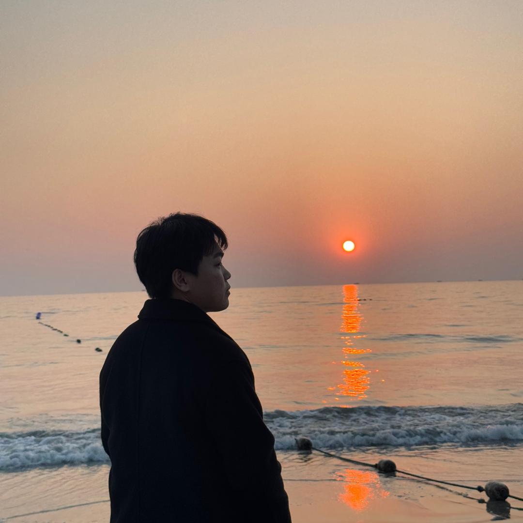 @  ￴小蔡吖