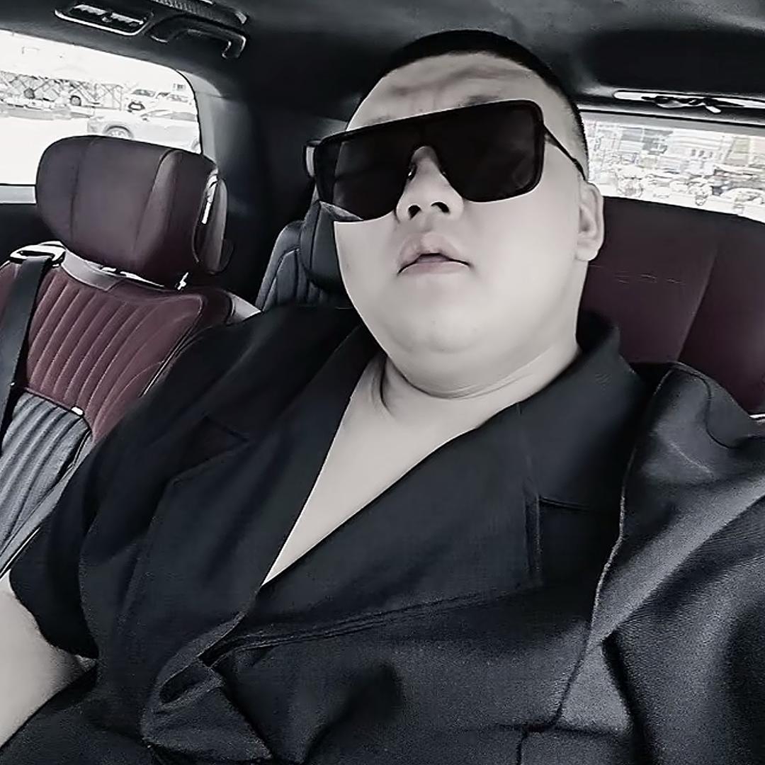 -  东先生