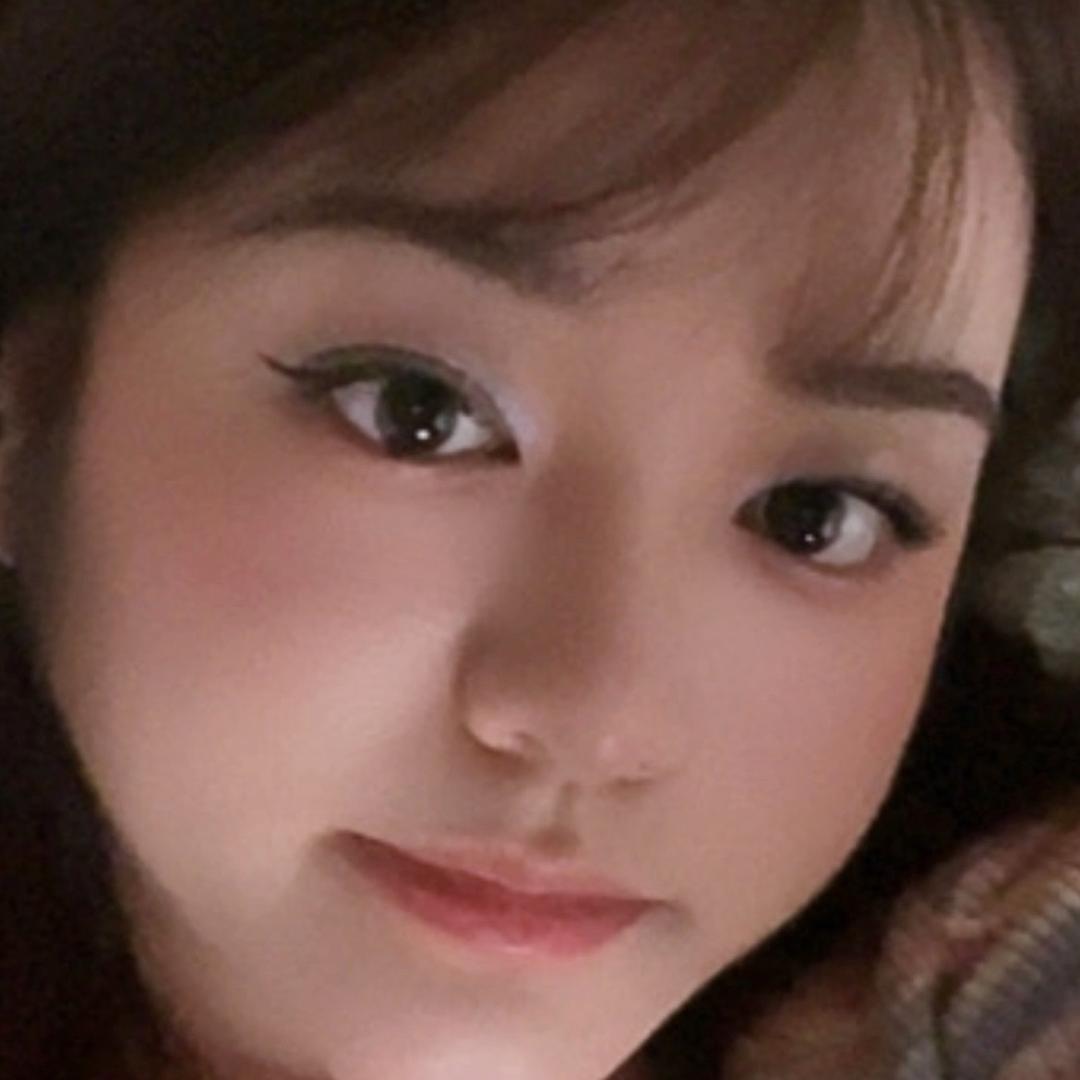 稚稚.
