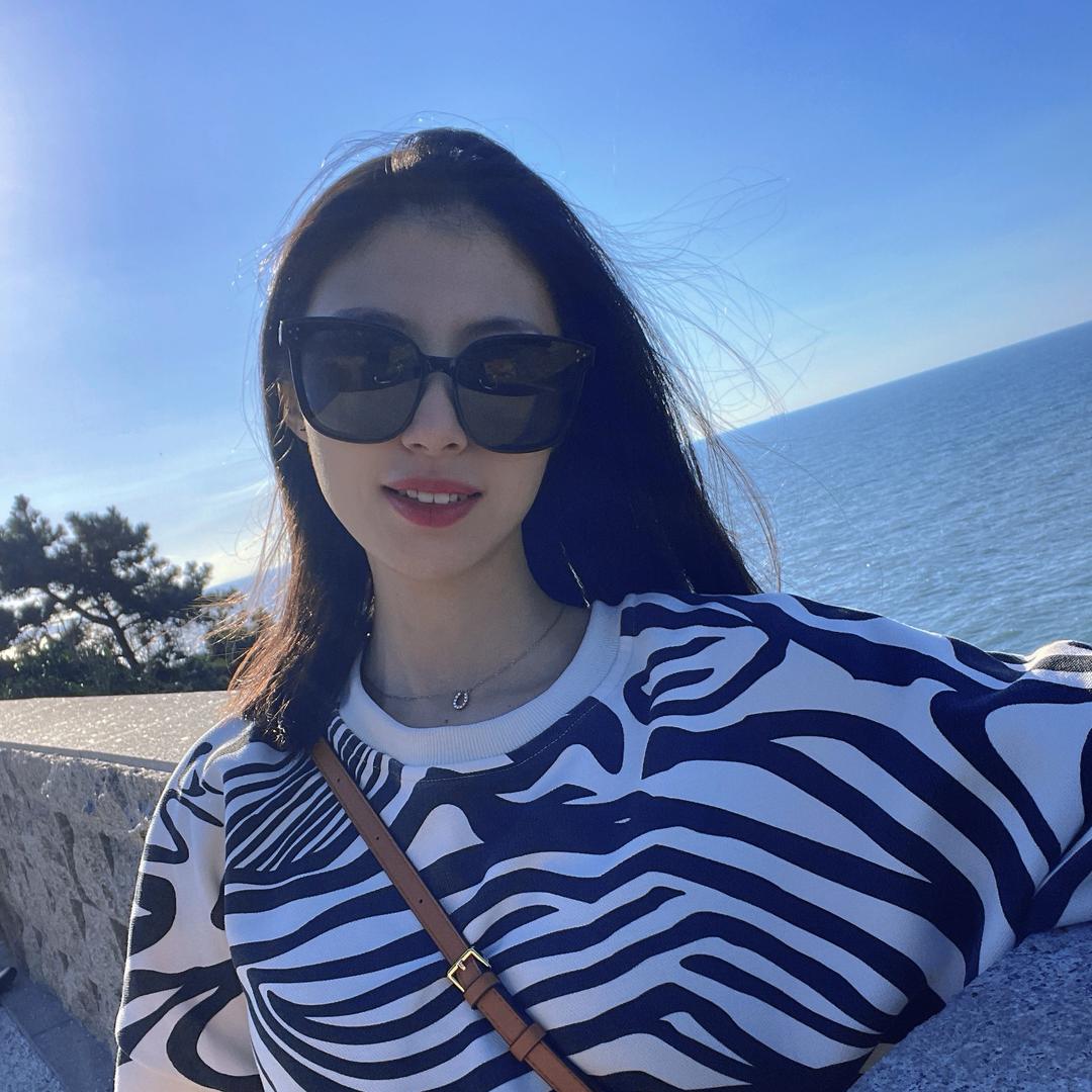 小橙子在杭州