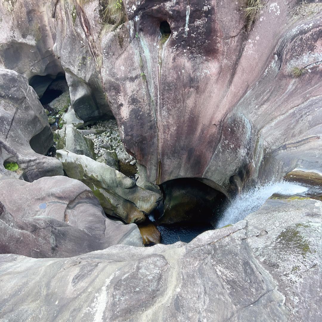 老表休闲垂钓中心