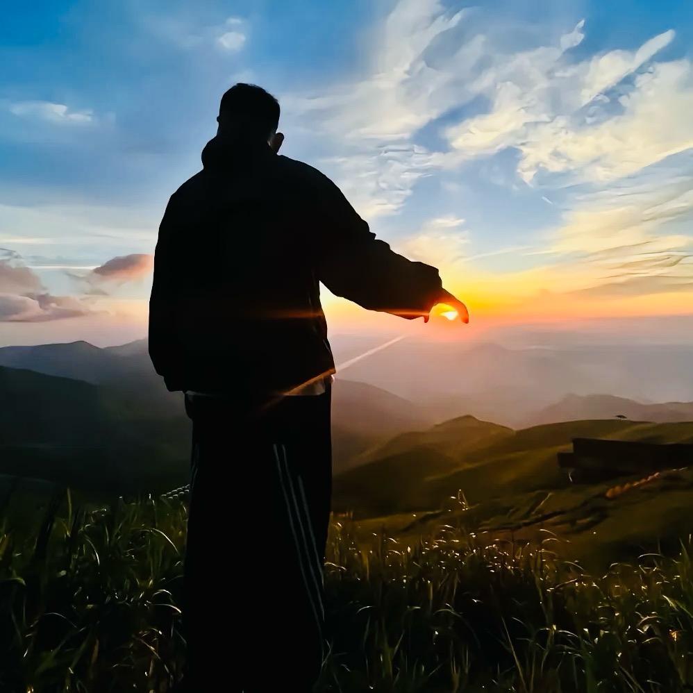 昆明租房：ღ. 故城 ࿐