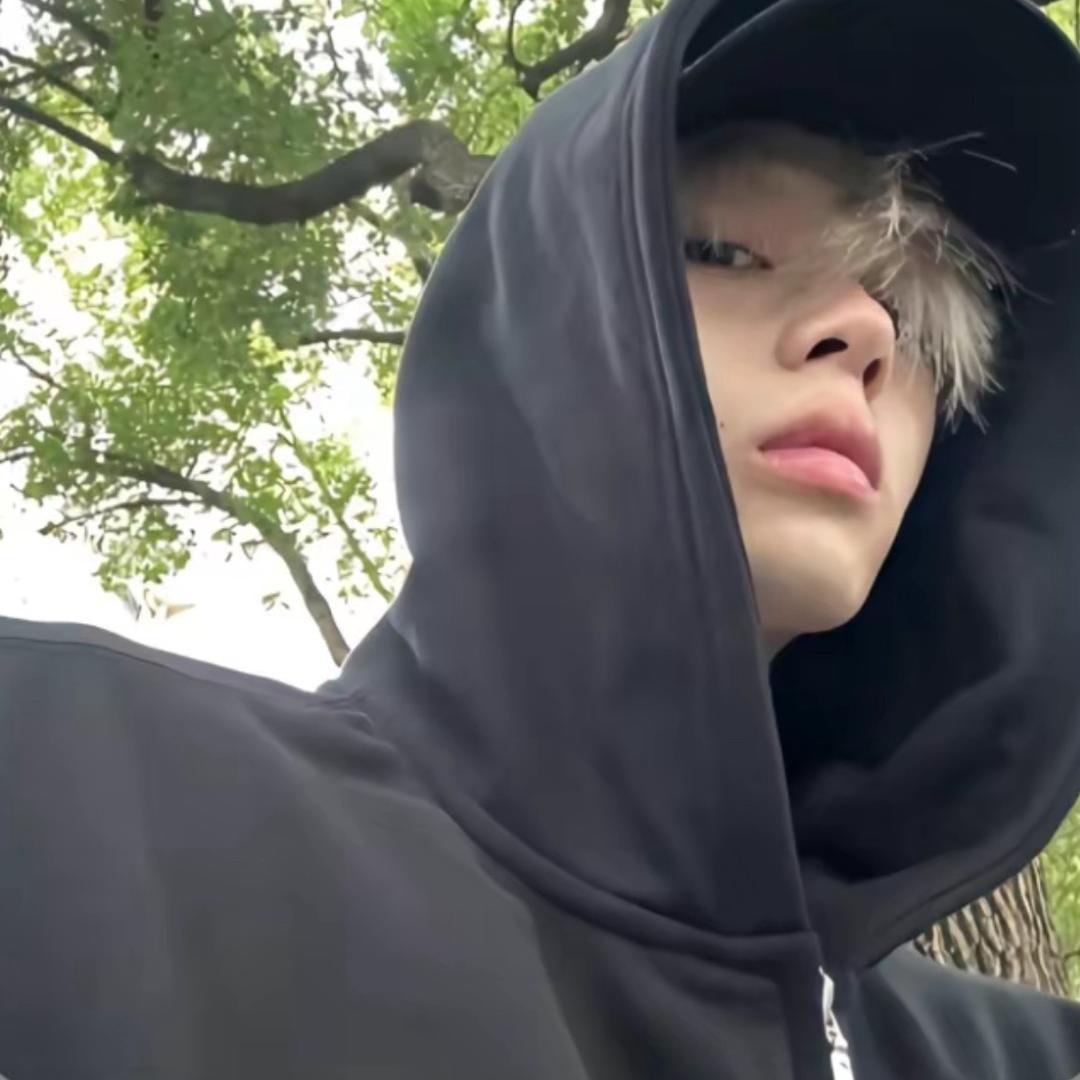 1￴ ￴ ￴￴ ￴ ￴ ￴