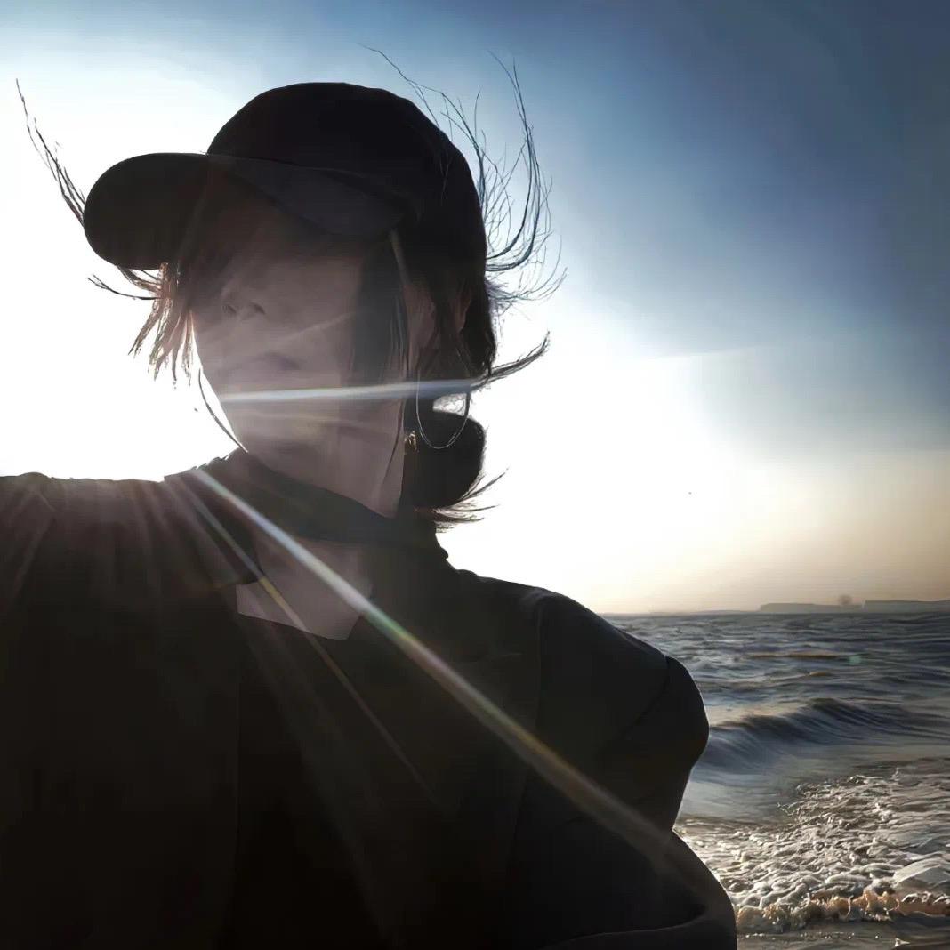 卖女孩的小奶茶🎧