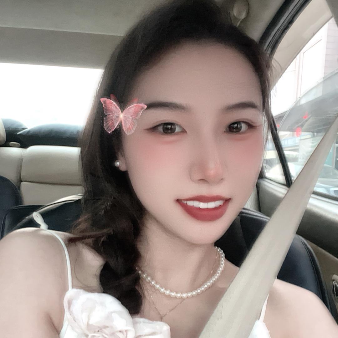 仔仔 高中语文老师