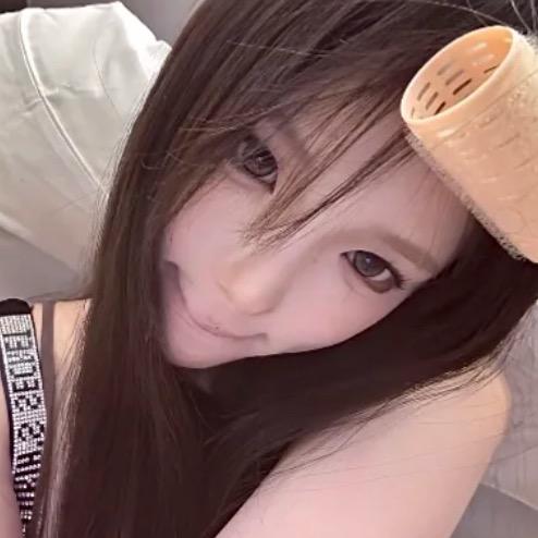 @困困^