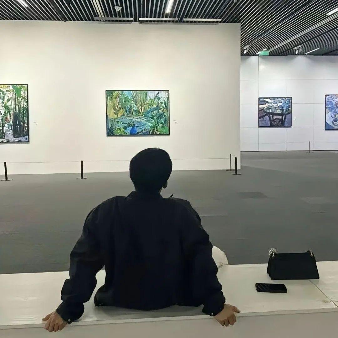 -喜欢吃苹果