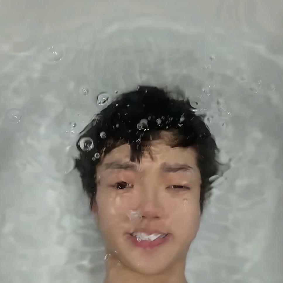 去便利店换便利贴