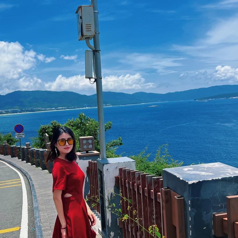 又瘦又漂亮又要发大财