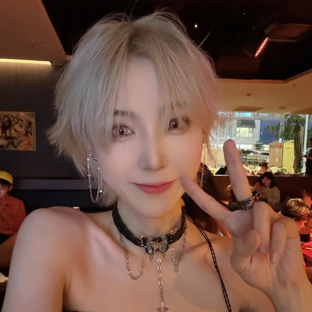 亚美 🎤⁰²¹⁵