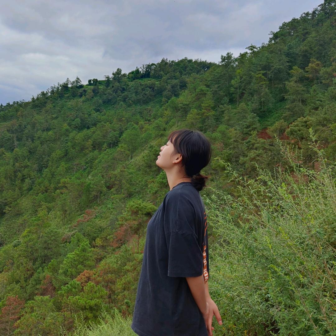 陶陶.