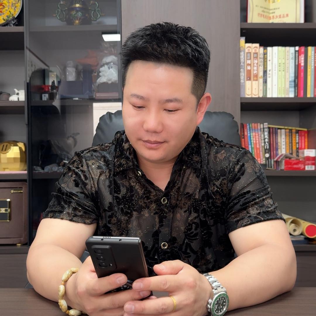 老彭做炸鸡（小眼眯炸鸡创始人）