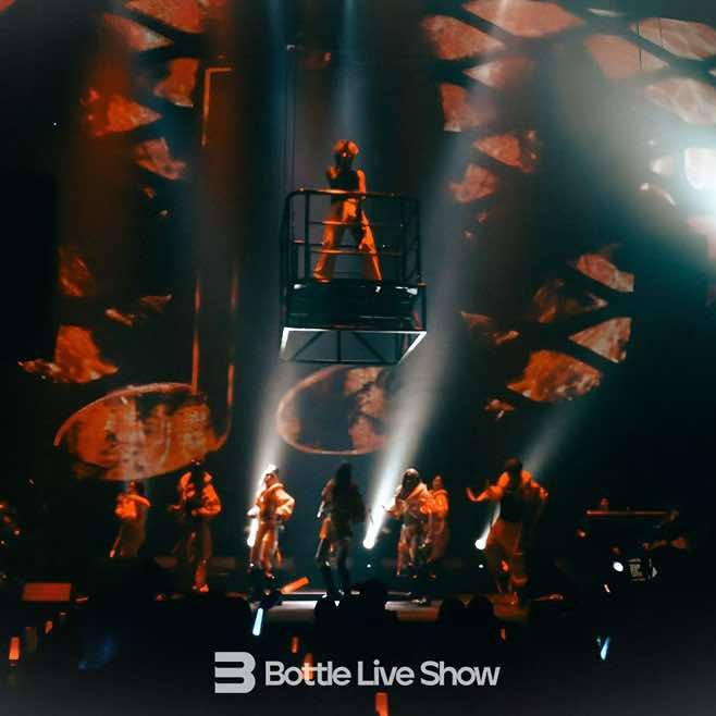 空瓶子live show香克斯
