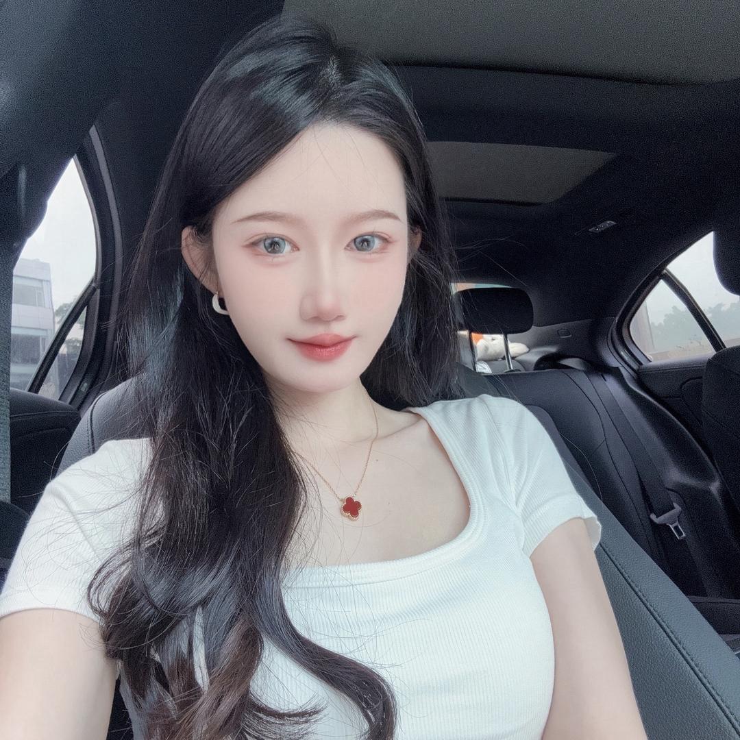 嘉欣 小伙二手车