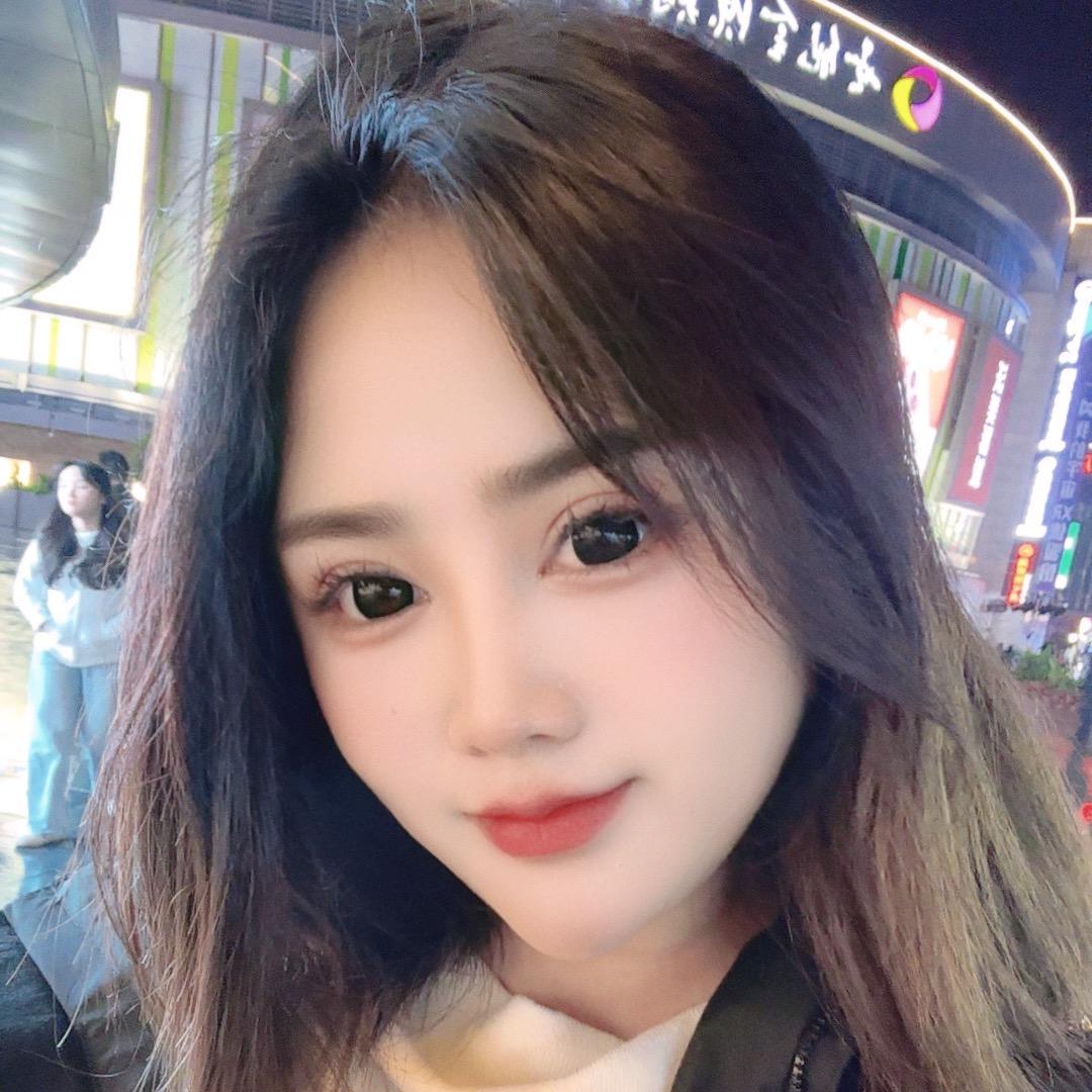 林露露💕💕💕