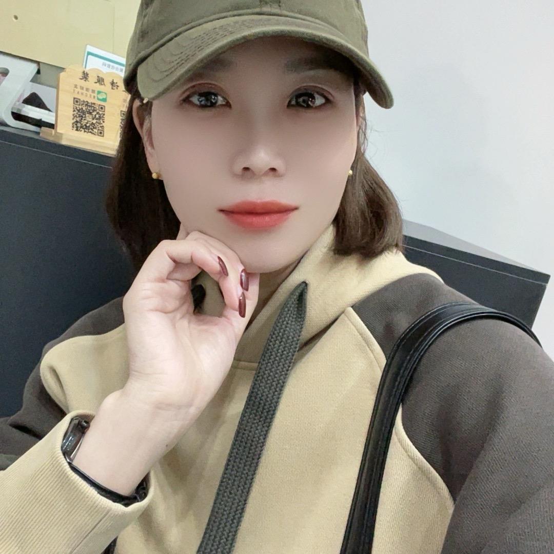 高碑店•慕诗服装