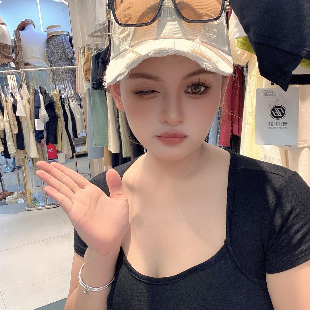 小螃蟹🦀