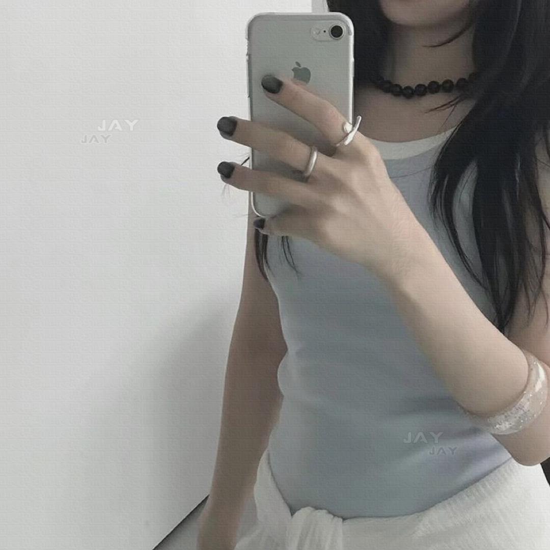 ︉ ㅤ