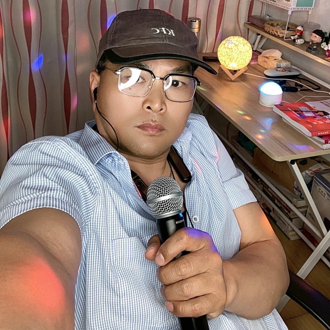 春哥《每天不定时直播》🎤