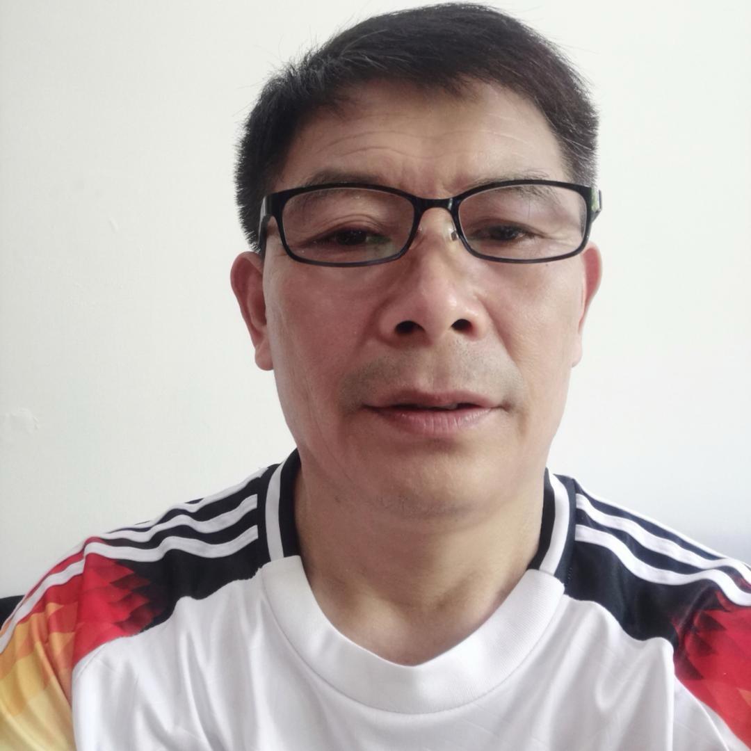 绿茵剑客