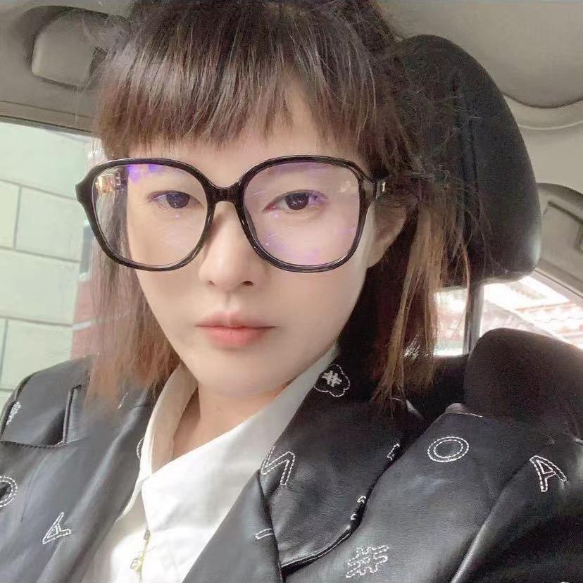 义乌奥莉薇玩具仓